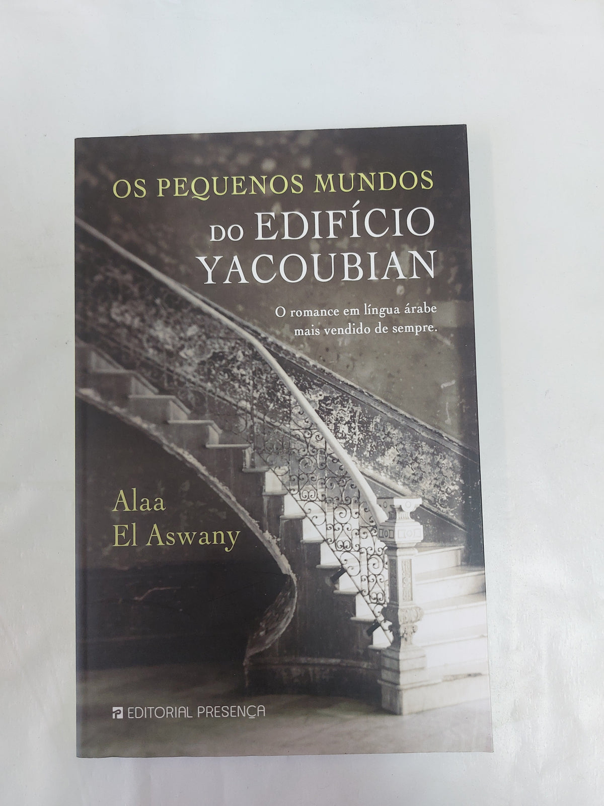 Os Pequenos Mundos do Edifício Yacoubian